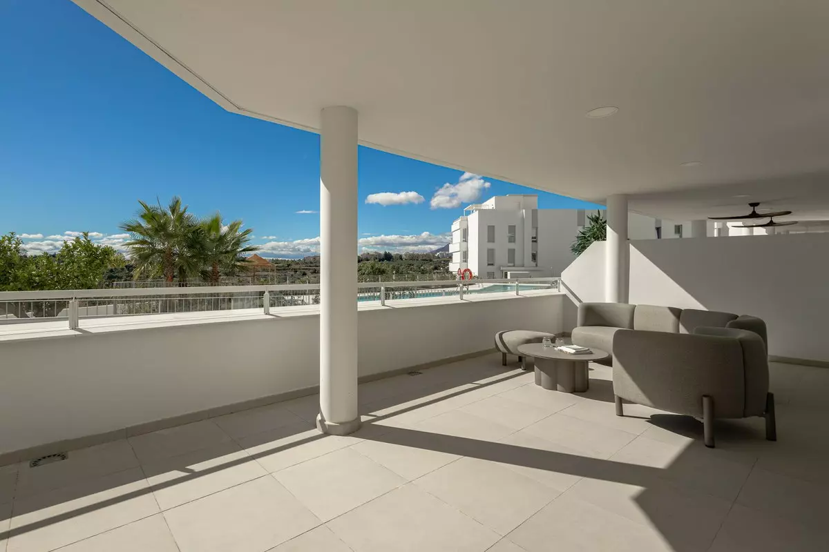 3-bedroom Apartment In Estepona, Spain (135 M²)