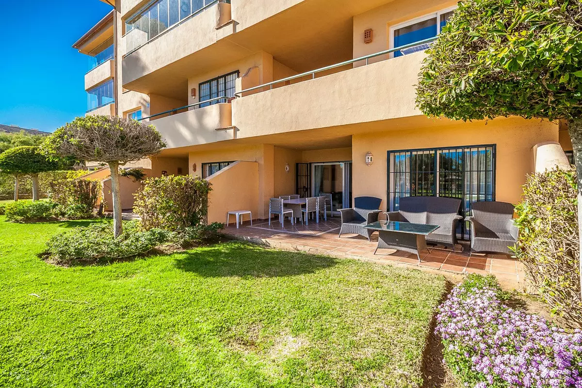 2-bedroom Apartment In Marbella, Spain (92 M²)