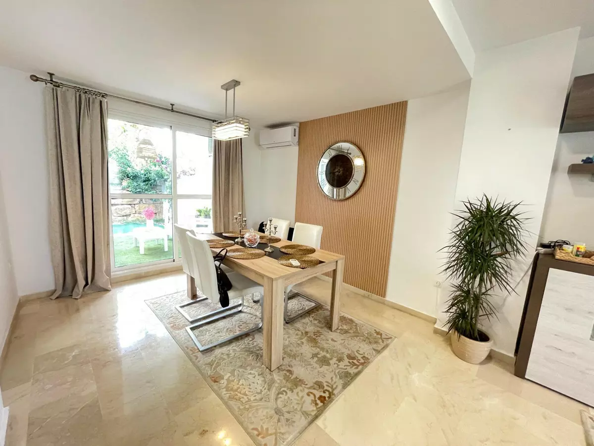 4-bedroom Town House In Torremolinos, Spain (244 M²)