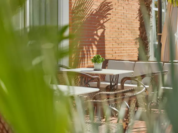 1-bedroom Apartment In L'alfas Del Pi, Spain (56 M²)