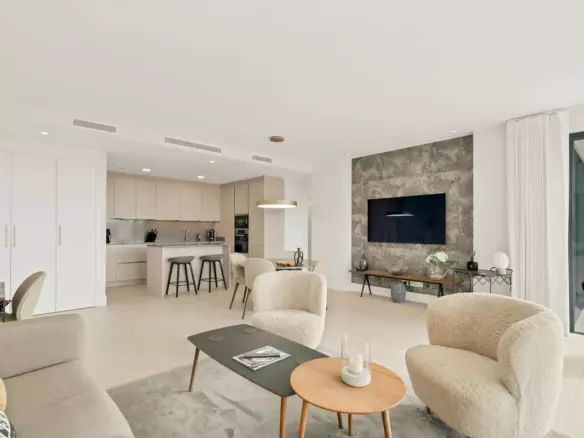 2-bedroom Apartment In Benahavis, Spain (113 M²)
