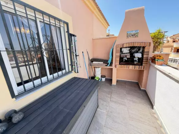 3-bedroom Apartment In Orihuela, Spain (115 M²)