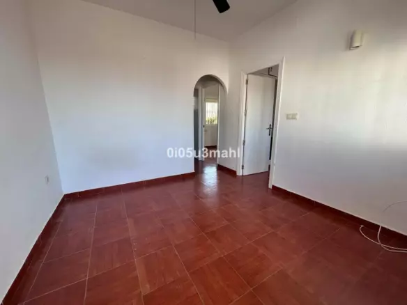 2-bedroom Villa In Rincón De La Victoria, Spain (42 M²)