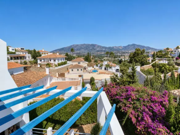 4-bedroom Villa In Mijas, Spain (326 M²)
