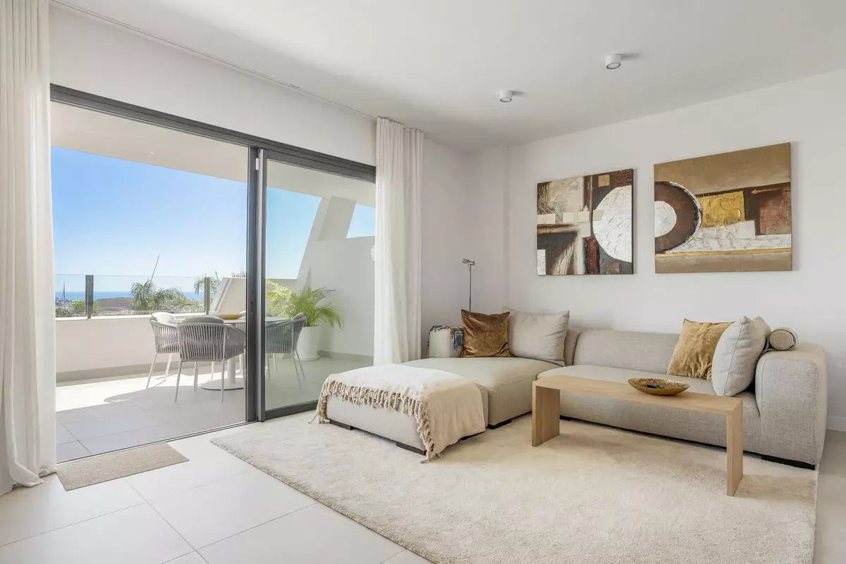 2-bedroom Apartment In Mijas, Spain (116 M²)