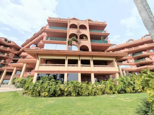 3-bedroom Apartment In Benalmádena, Spain (90 M²)