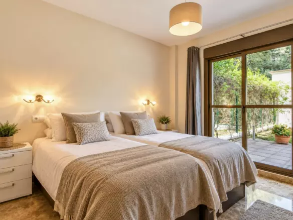2-bedroom Apartment In Estepona, Spain (96 M²)