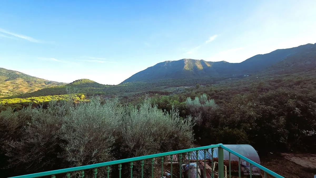 4-bedroom Country House In Ojen, Spain (120 M²)
