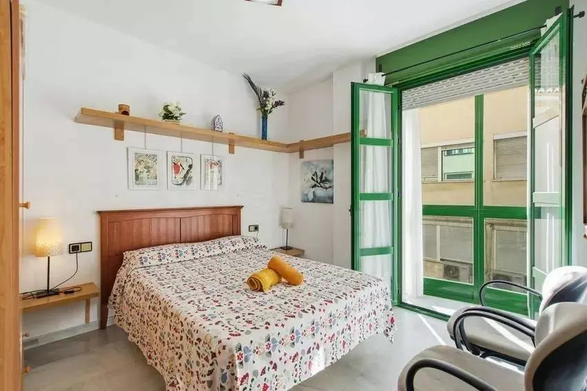 1-bedroom Apartment In Málaga, Spain (57 M²)