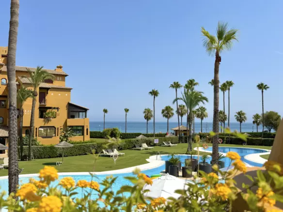 2-bedroom Apartment In Estepona, Spain (153 M²)