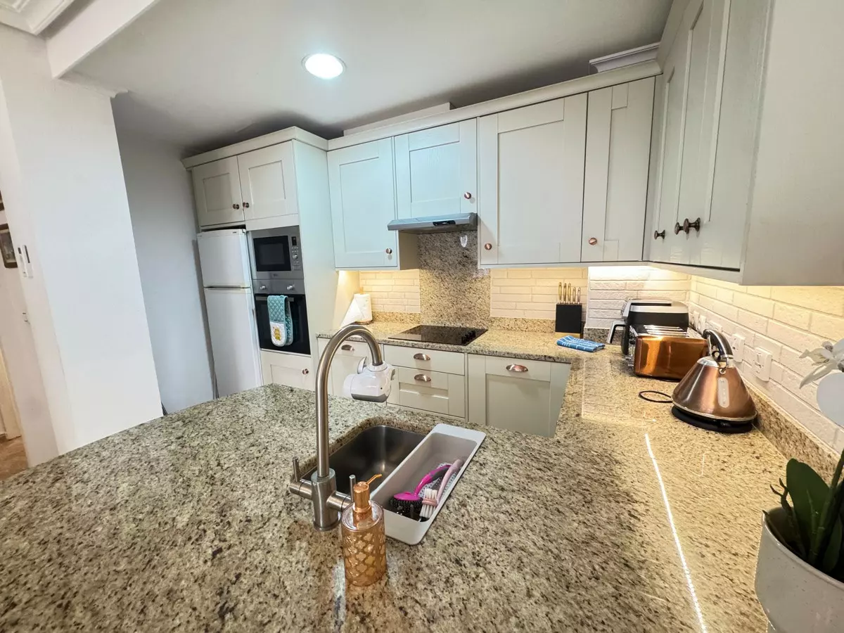 2-bedroom Apartment In Orihuela, Spain (65 M²)