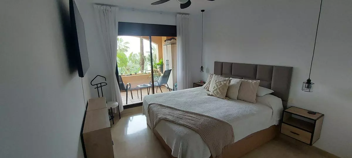 2-bedroom Apartment In Manilva, Spain (84 M²)