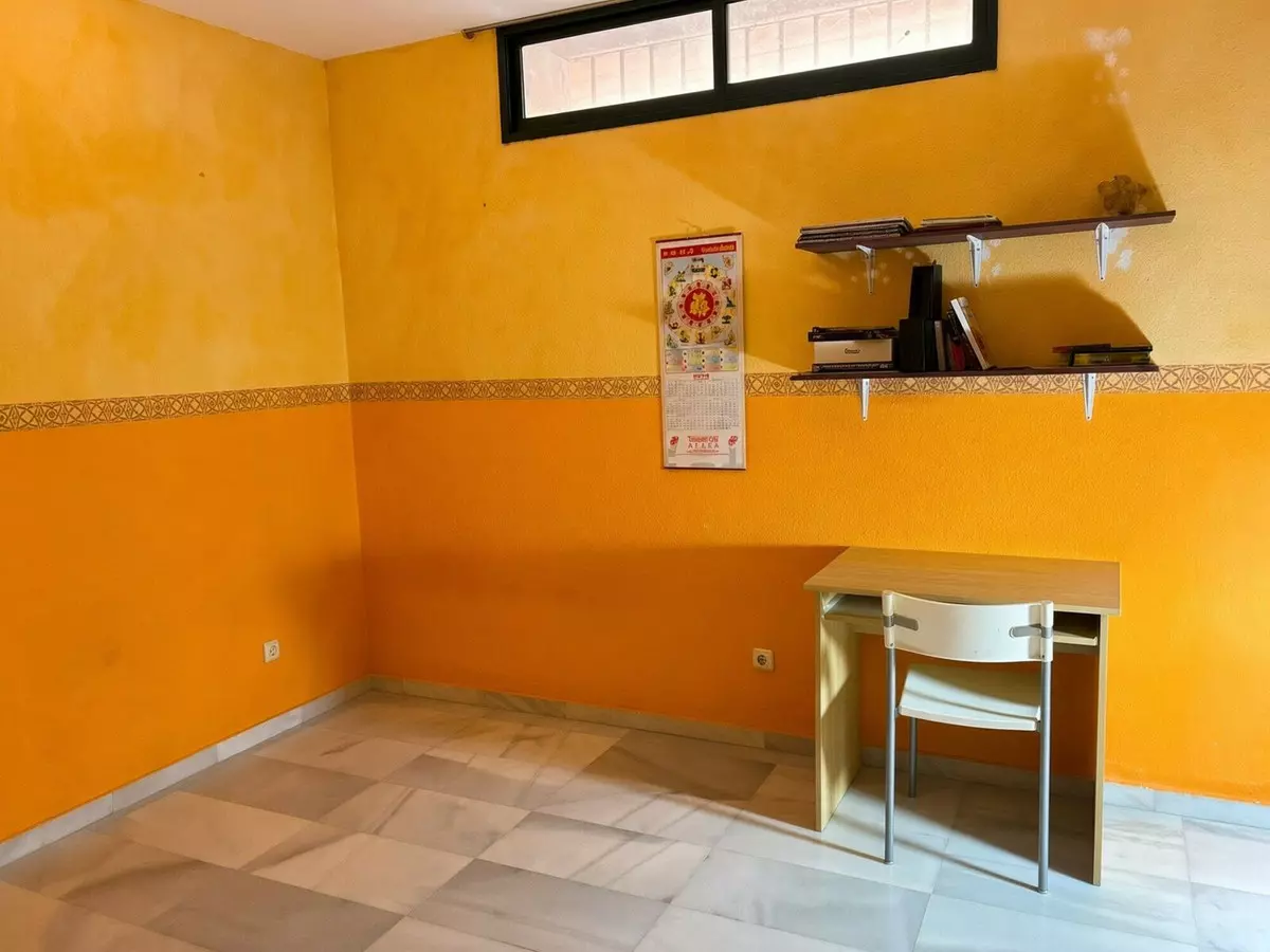 3-bedroom Apartment In Estepona, Spain (120 M²)