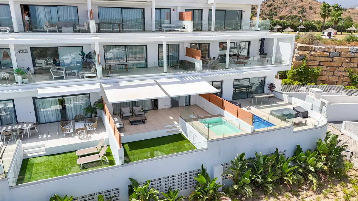 3-bedroom Apartment In Mijas, Spain (247 M²)