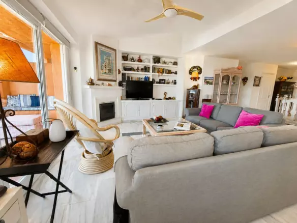3-bedroom Apartment In Mijas, Spain (132 M²)