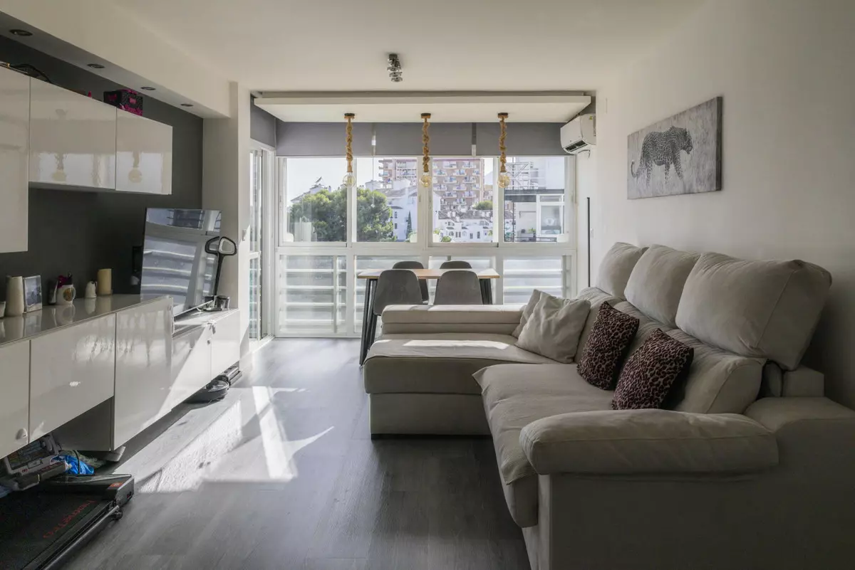 2-bedroom Apartment In Benalmádena, Spain (78 M²)