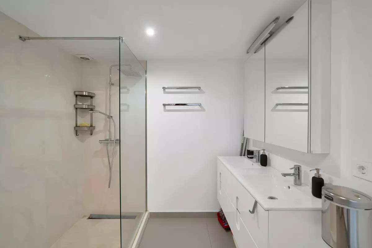 2-bedroom Apartment In Marbella, Spain (112 M²)