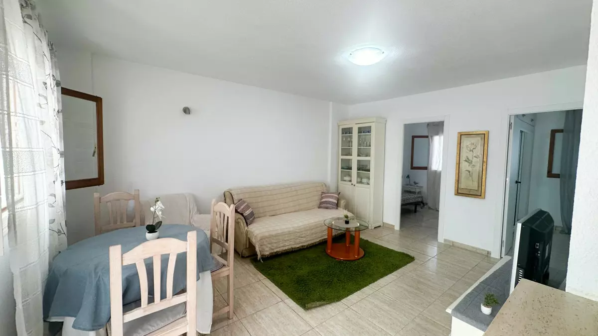 2-bedroom Apartment In Orihuela, Spain (52 M²)