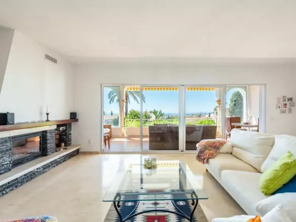 2-bedroom Town House In Estepona, Spain (135 M²)