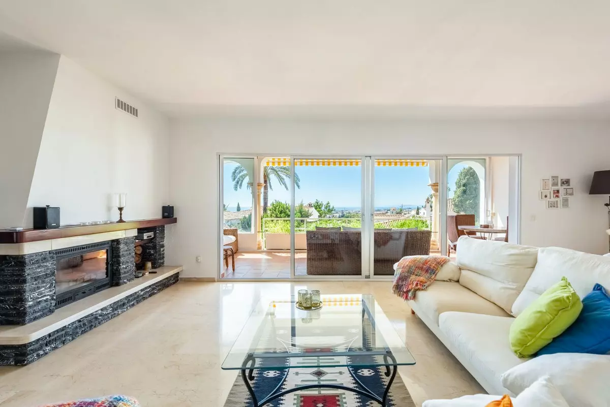 2-bedroom Town House In Estepona, Spain (135 M²)