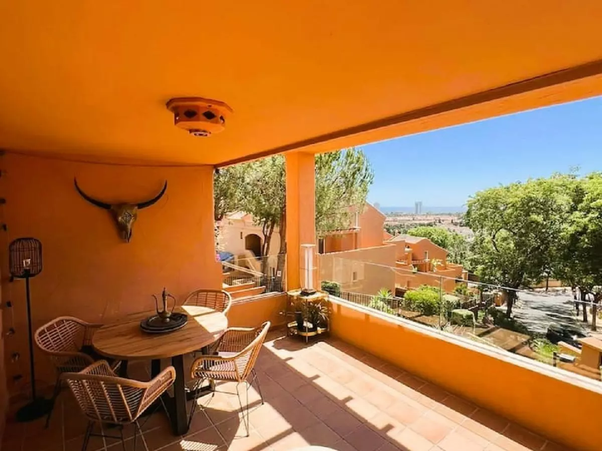2-bedroom Apartment In Marbella, Spain (121 M²)