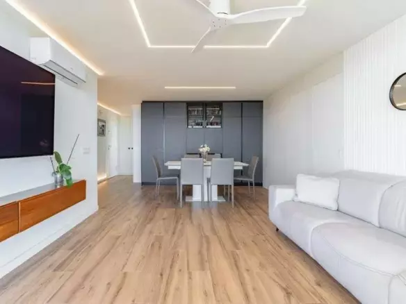 3-bedroom Apartment In Marbella, Spain (117 M²)