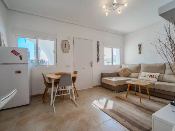 2-bedroom Villa In Rojales, Spain (82 M²)