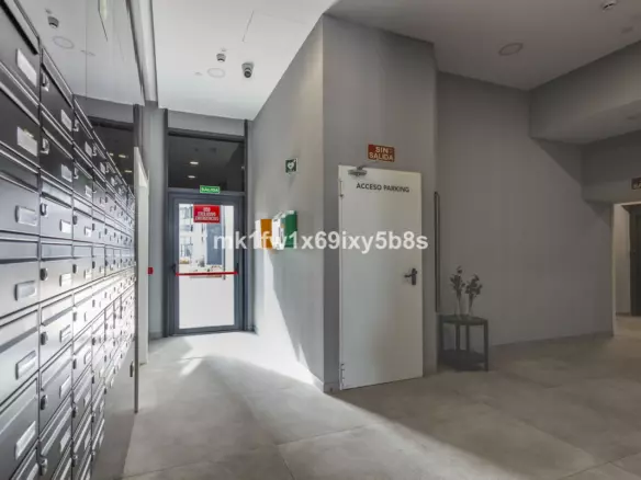 2-bedroom Apartment In Málaga, Spain (83 M²)