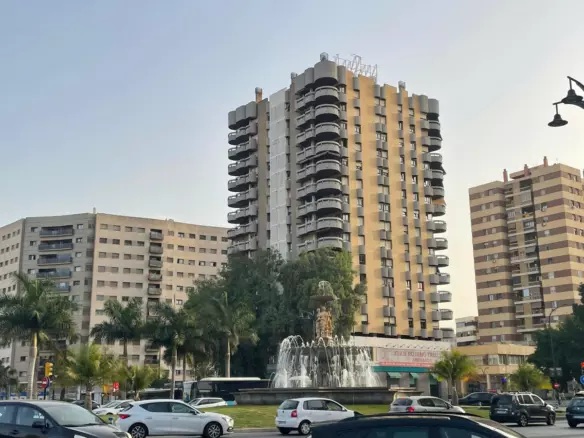 4-bedroom Apartment In Málaga, Spain (154 M²)