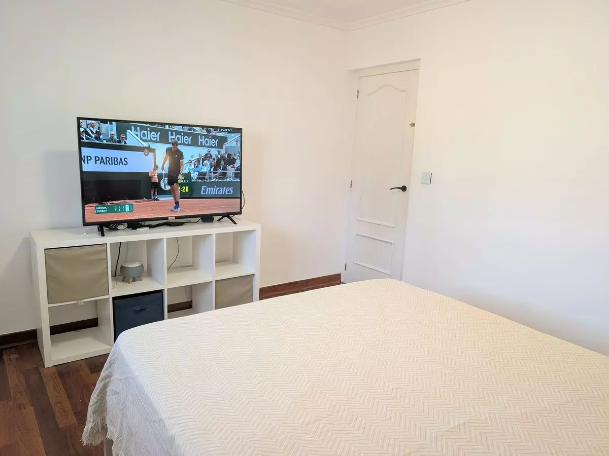 5-bedroom Villa In San Vicente Del Raspeig, Spain (130 M²)