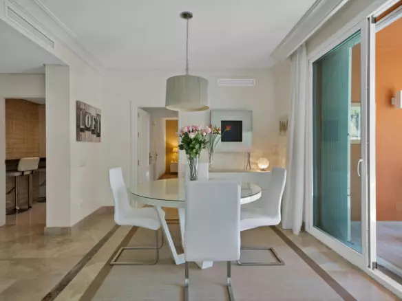 3-bedroom Apartment In Marbella, Spain (169 M²)