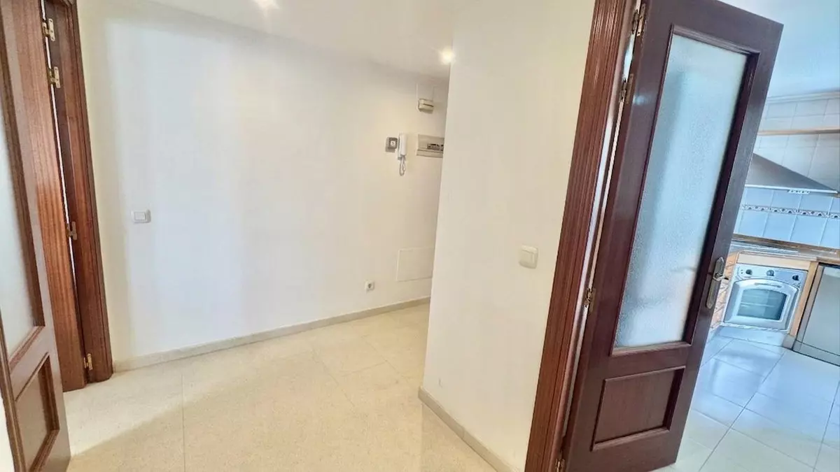 2-bedroom Apartment In Málaga, Spain (132 M²)