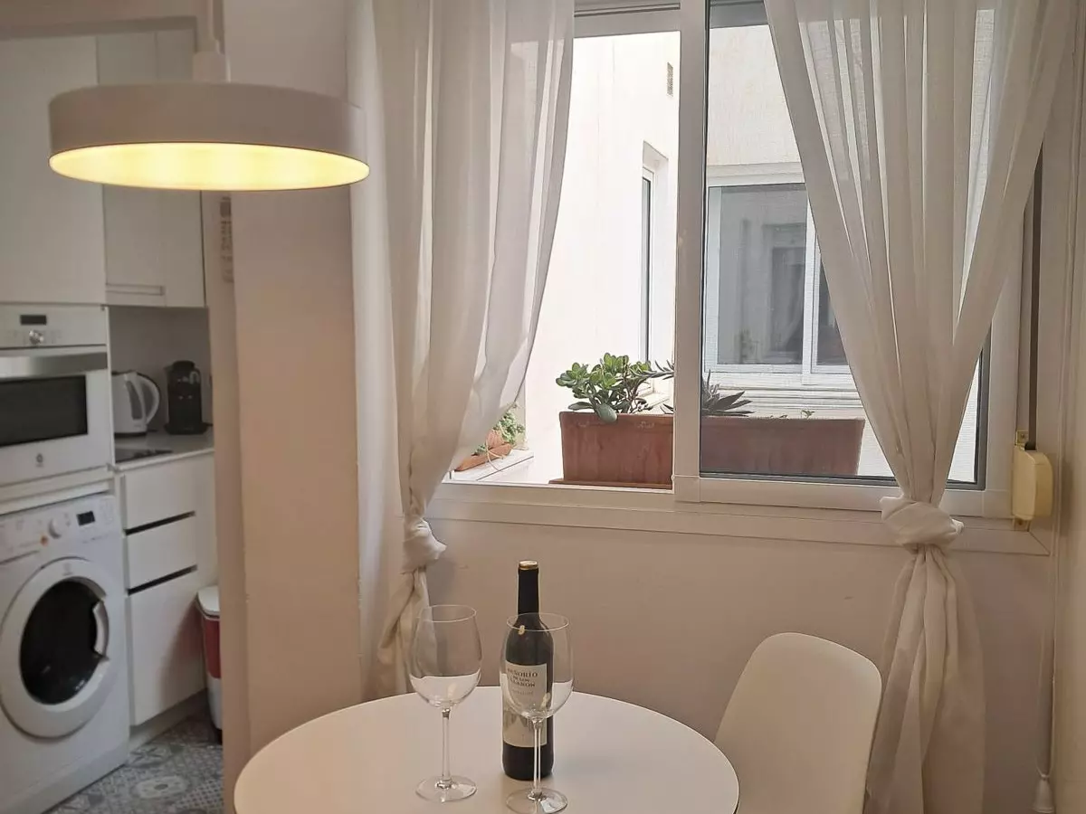 1-bedroom Apartment In Málaga, Spain (48 M²)