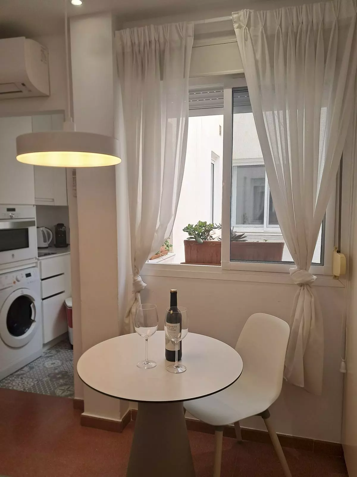 1-bedroom Apartment In Málaga, Spain (48 M²)