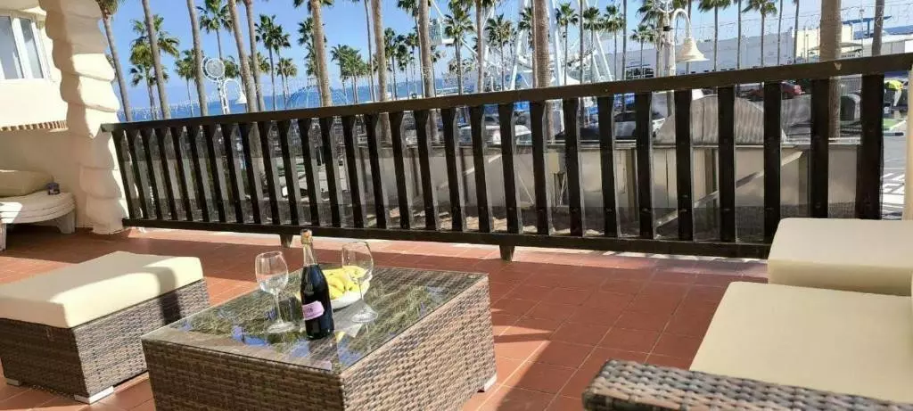 3-bedroom Apartment In Benalmádena, Spain (185 M²)
