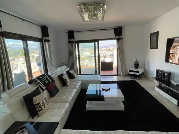 3-bedroom Apartment In Manilva, Spain (150 M²)