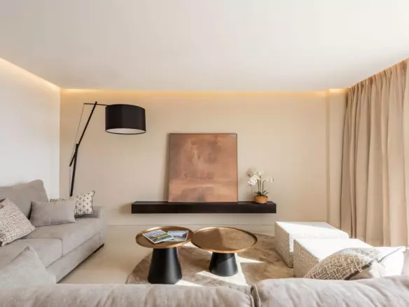 2-bedroom Apartment In Estepona, Spain (88 M²)