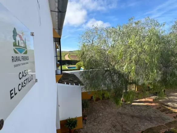 10-bedroom Country House In Teba, Spain (1.170 M²)