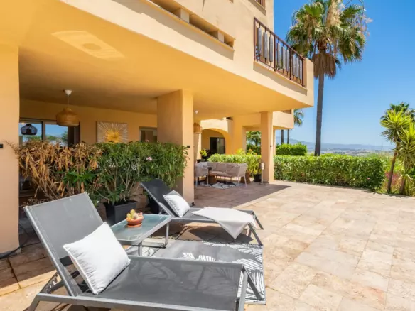2-bedroom Apartment In Benahavis, Spain (103 M²)