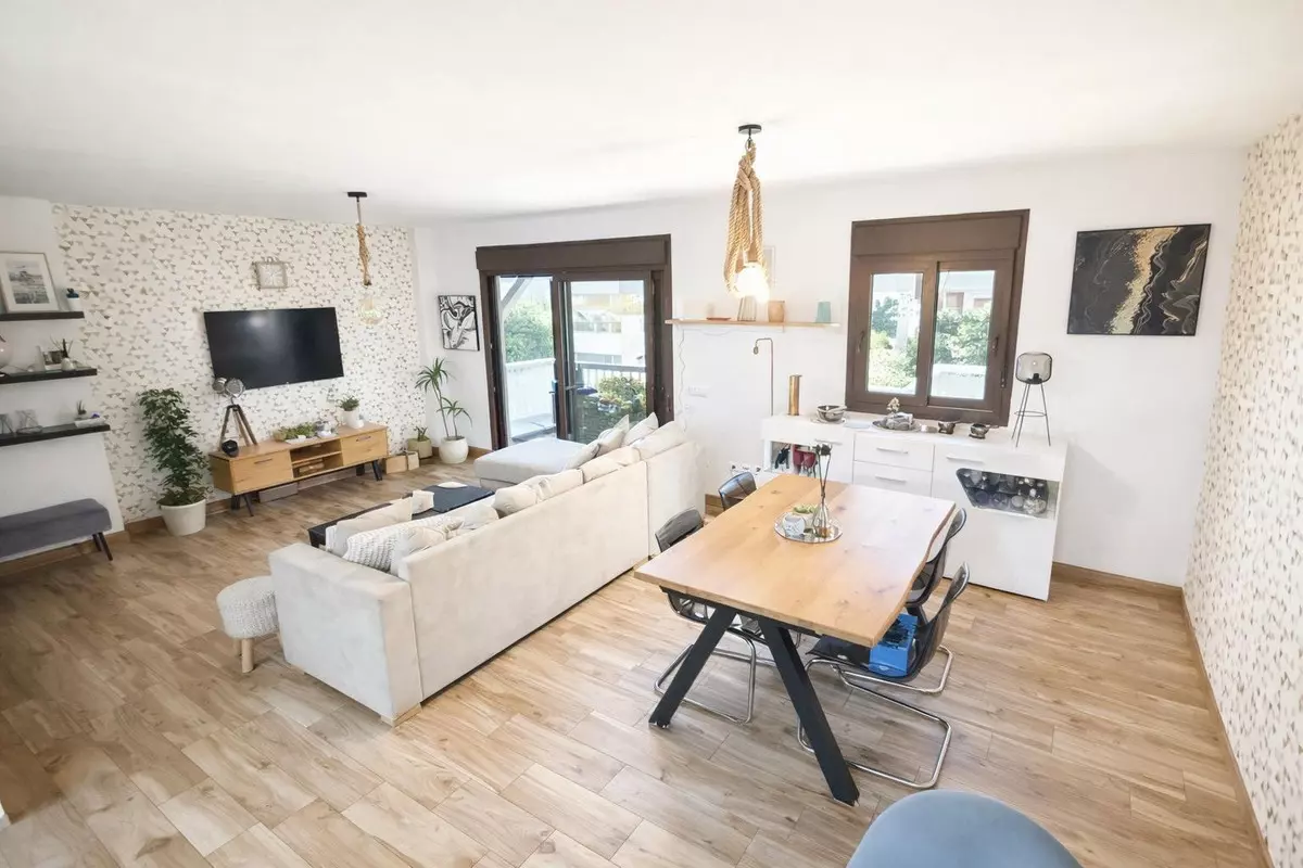 3-bedroom Villa In Mijas, Spain (183 M²)