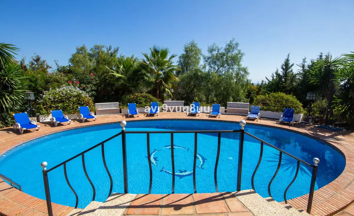7-bedroom Villa In Mijas, Spain (553 M²)