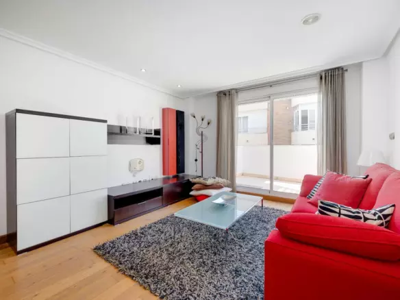 3-bedroom Apartment In Torrevieja, Spain (106 M²)