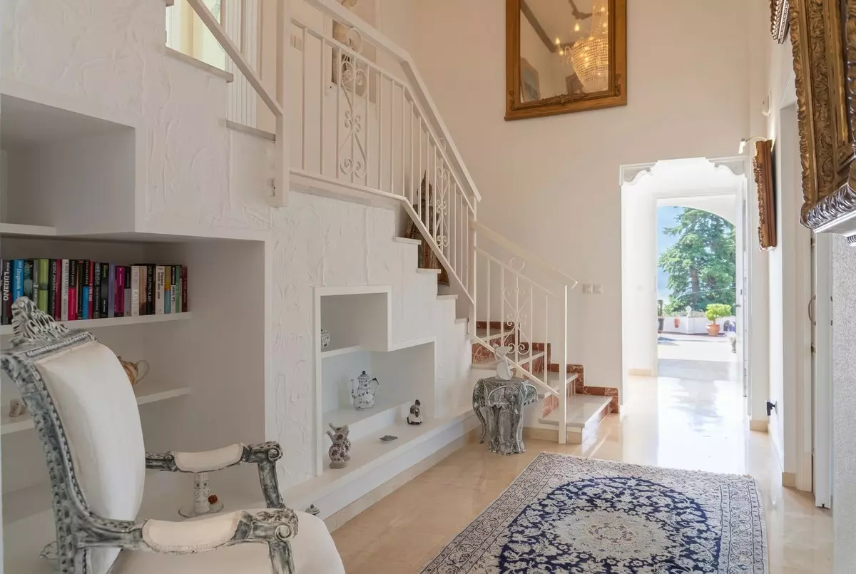 4-bedroom Villa In Benalmádena, Spain (226 M²)