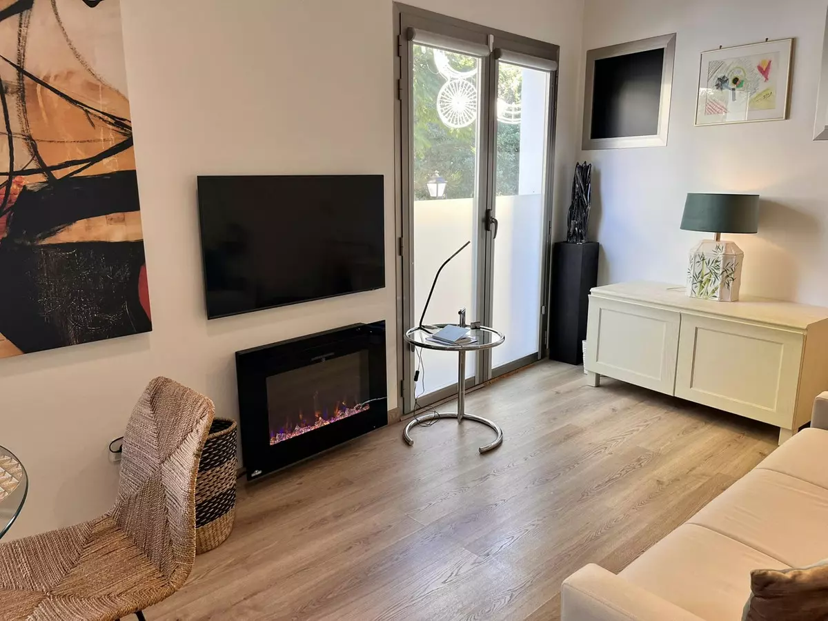 1-bedroom Apartment In Marbella, Spain (52 M²)