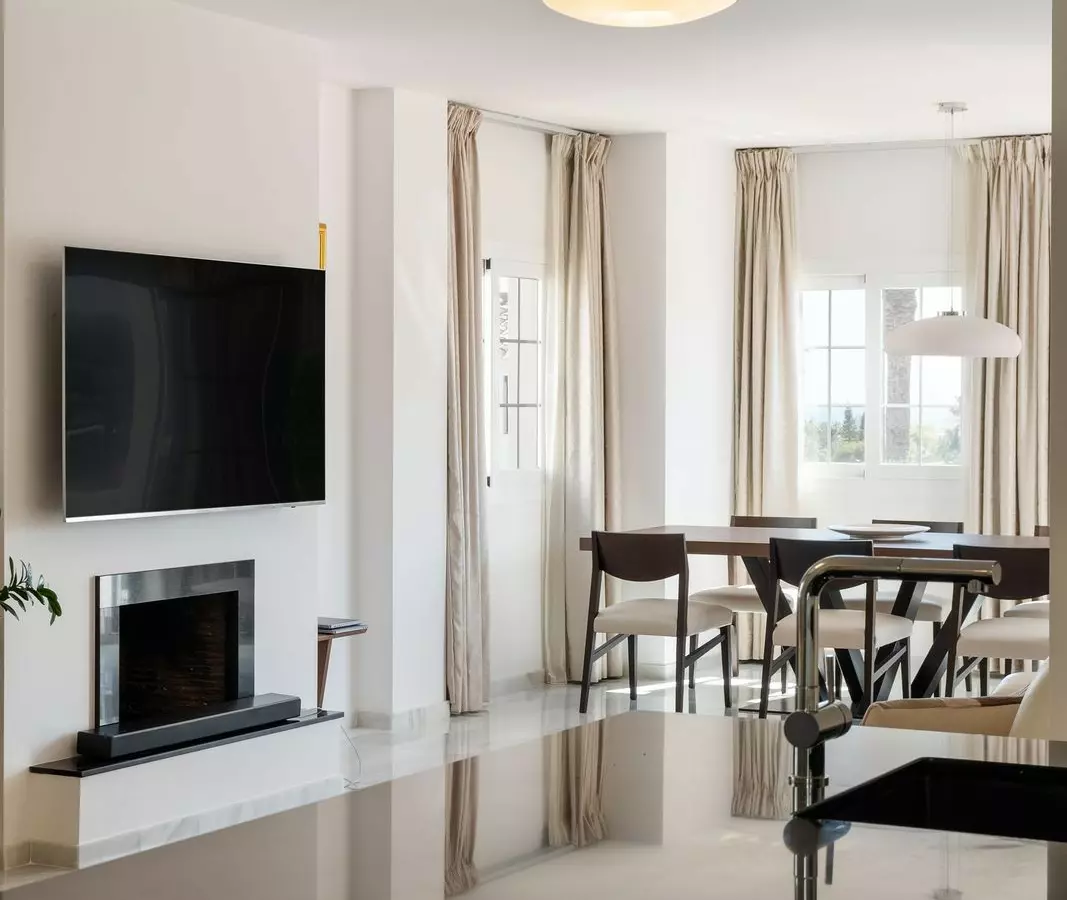 3-bedroom Apartment In Marbella, Spain (151 M²)