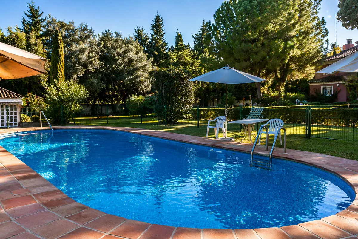 5-bedroom Villa In Marbella, Spain (450 M²)