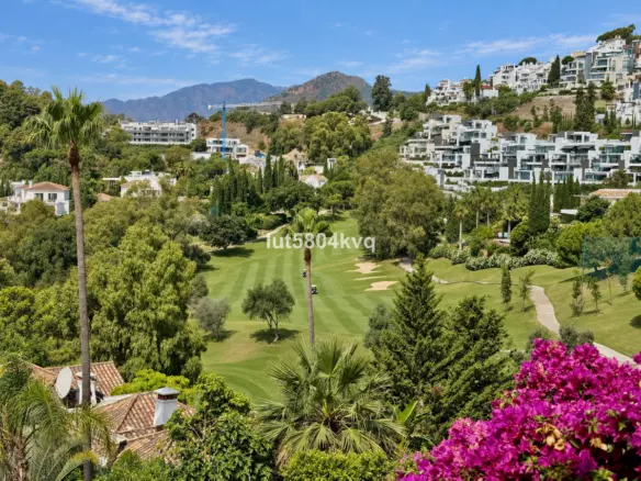 3-bedroom Apartment In Benahavis, Spain (150 M²)