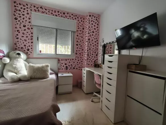 3-bedroom Apartment In Rincón De La Victoria, Spain (102 M²)