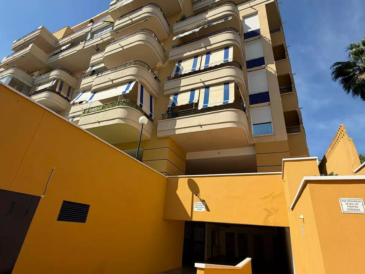 2-bedroom Apartment In Estepona, Spain (80 M²)
