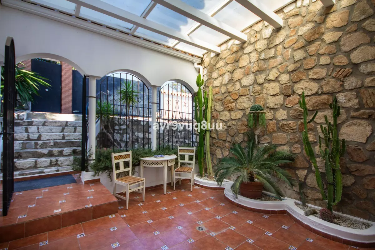 7-bedroom Villa In Mijas, Spain (553 M²)